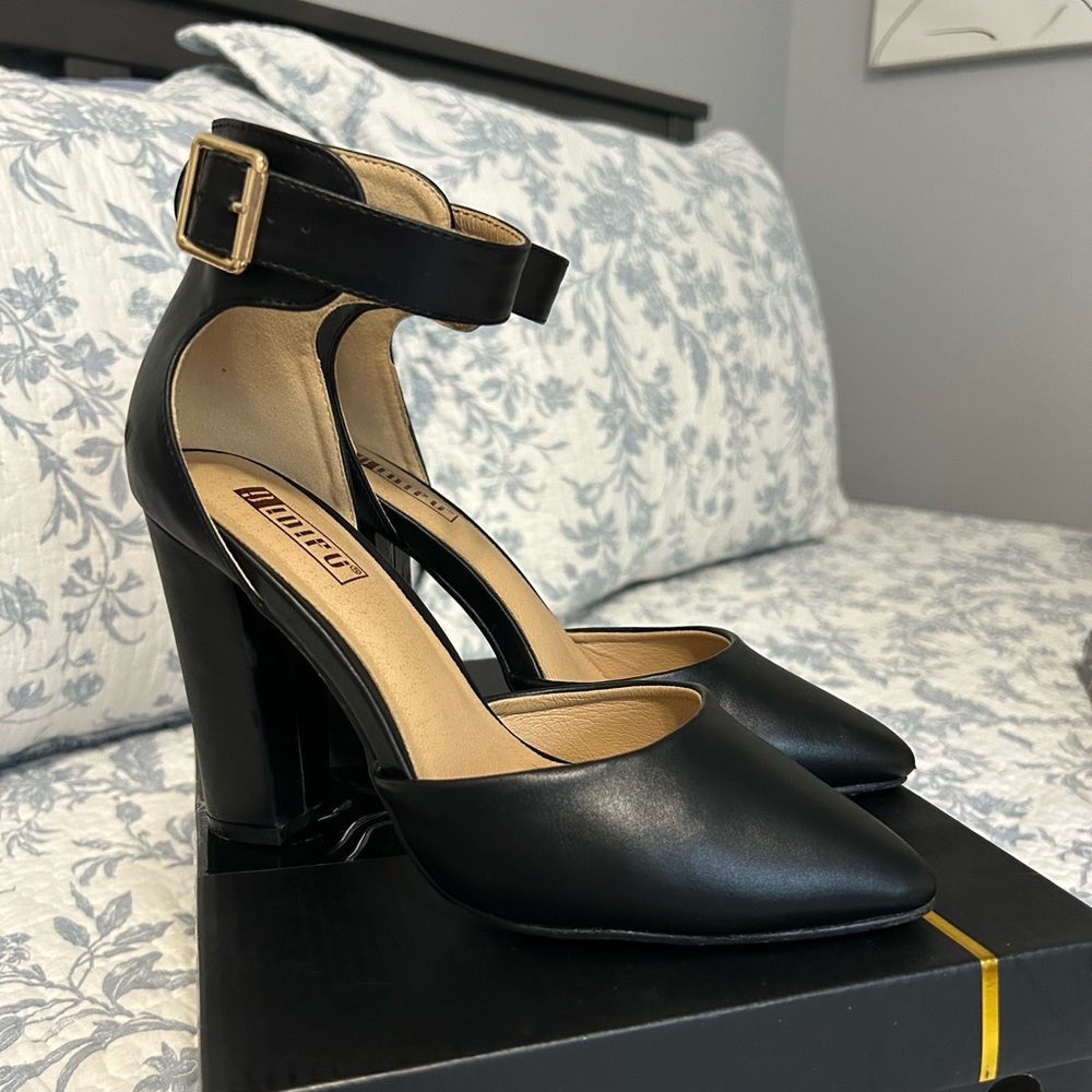 Black Pointed Toe Ankle Strap Heels